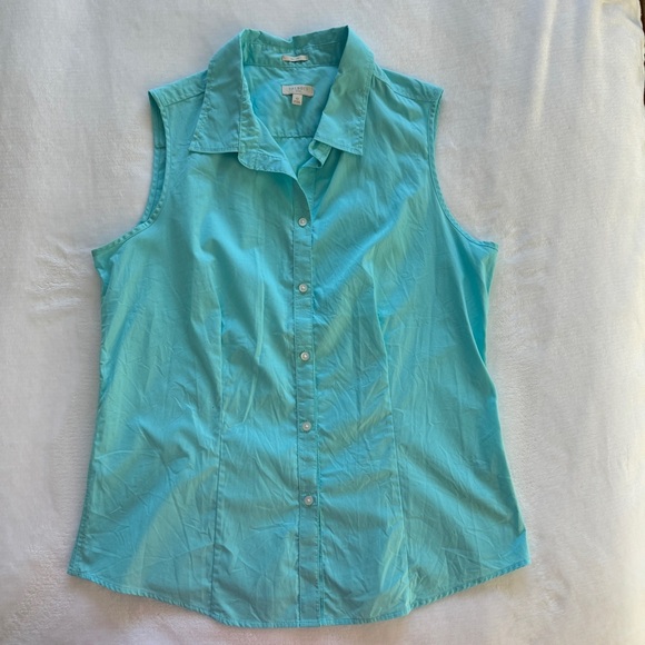 Talbots Women’s Size 12 Blue Sleeveless Button Down Shirt - Picture 2 of 5